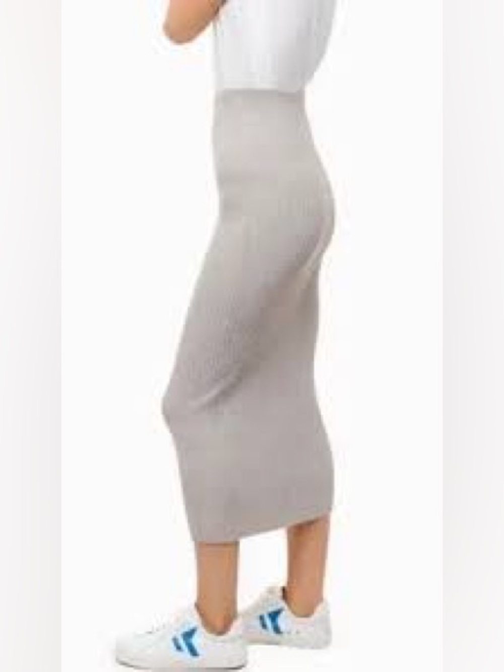 THE GROUP BABATON - ARITZIA stretchy ribbed pencil skirt!